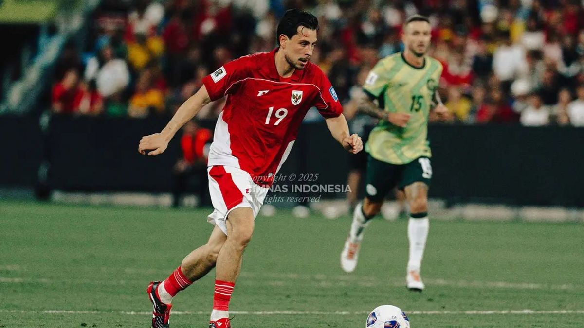 杜兰特关键三分点燃全场